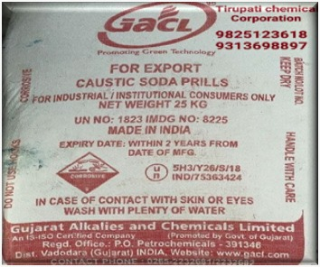 Caustic prills / abrasive · acerbic · acid · biting · mordant · pungent · astringent · / 1310-73-2 / 28151190